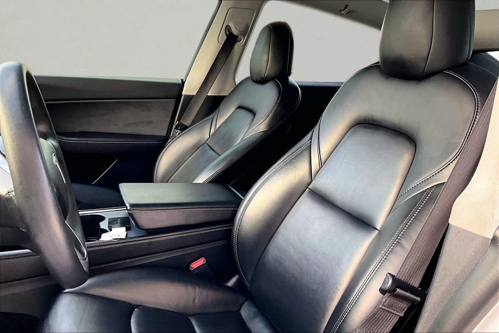 Used 2021 Tesla Model Y Long Range AWD/4WD image 20