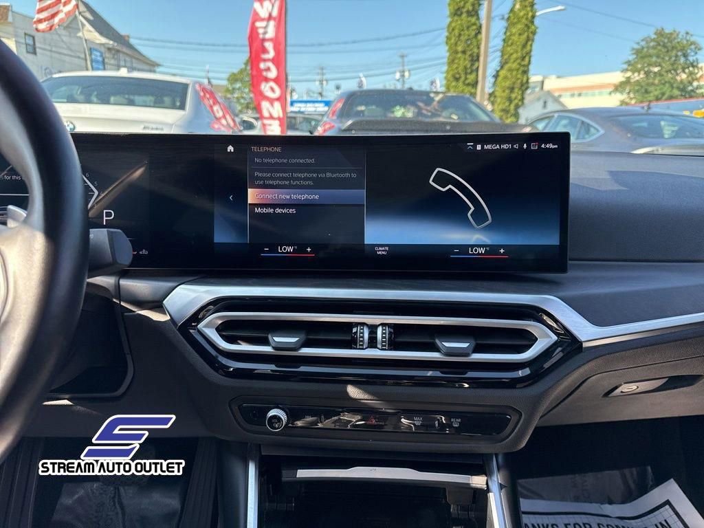 Used 2024 BMW 330i xDrive Sedan w/ Convenience Package image 17