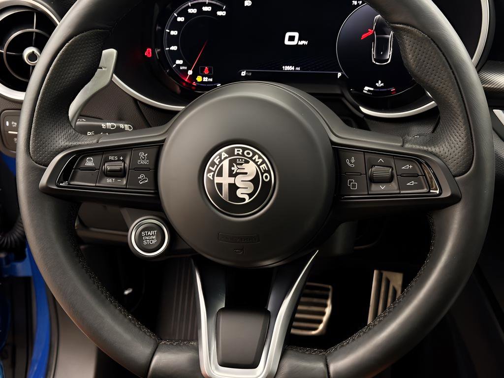 Used 2024 Alfa Romeo Stelvio Veloce image 15