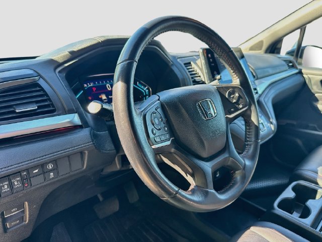 Used 2023 Honda Odyssey Sport image 11