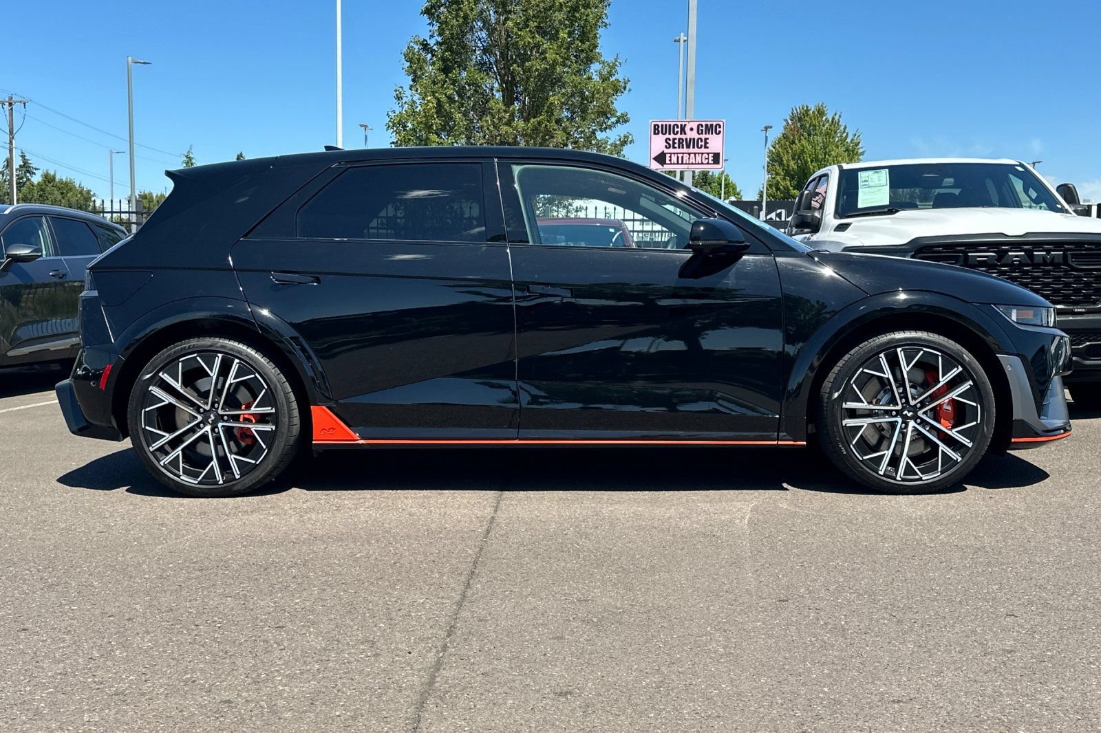 Used 2025 Hyundai Ioniq 5 N AWD/4WD image 3