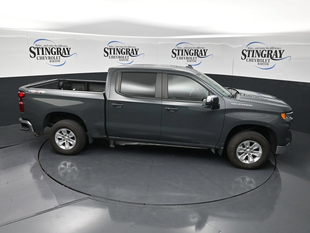 Used 2025 Chevrolet Silverado 1500 LT AWD/4WD image 26