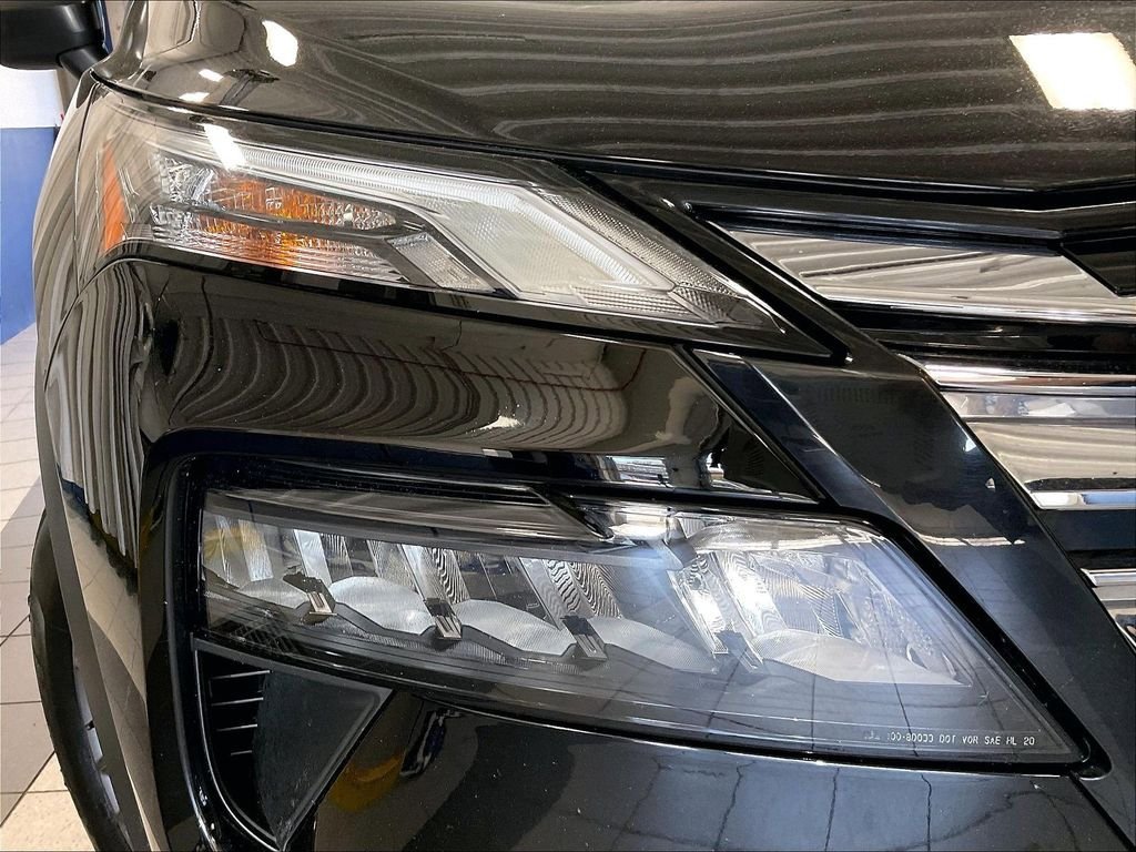 Certified 2024 Nissan Rogue S AWD/4WD image 33