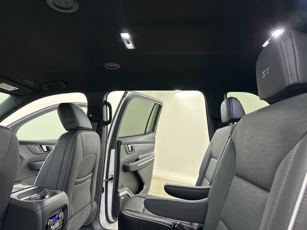 New 2026 Buick Enclave Sport Touring w/ Power Package image 28