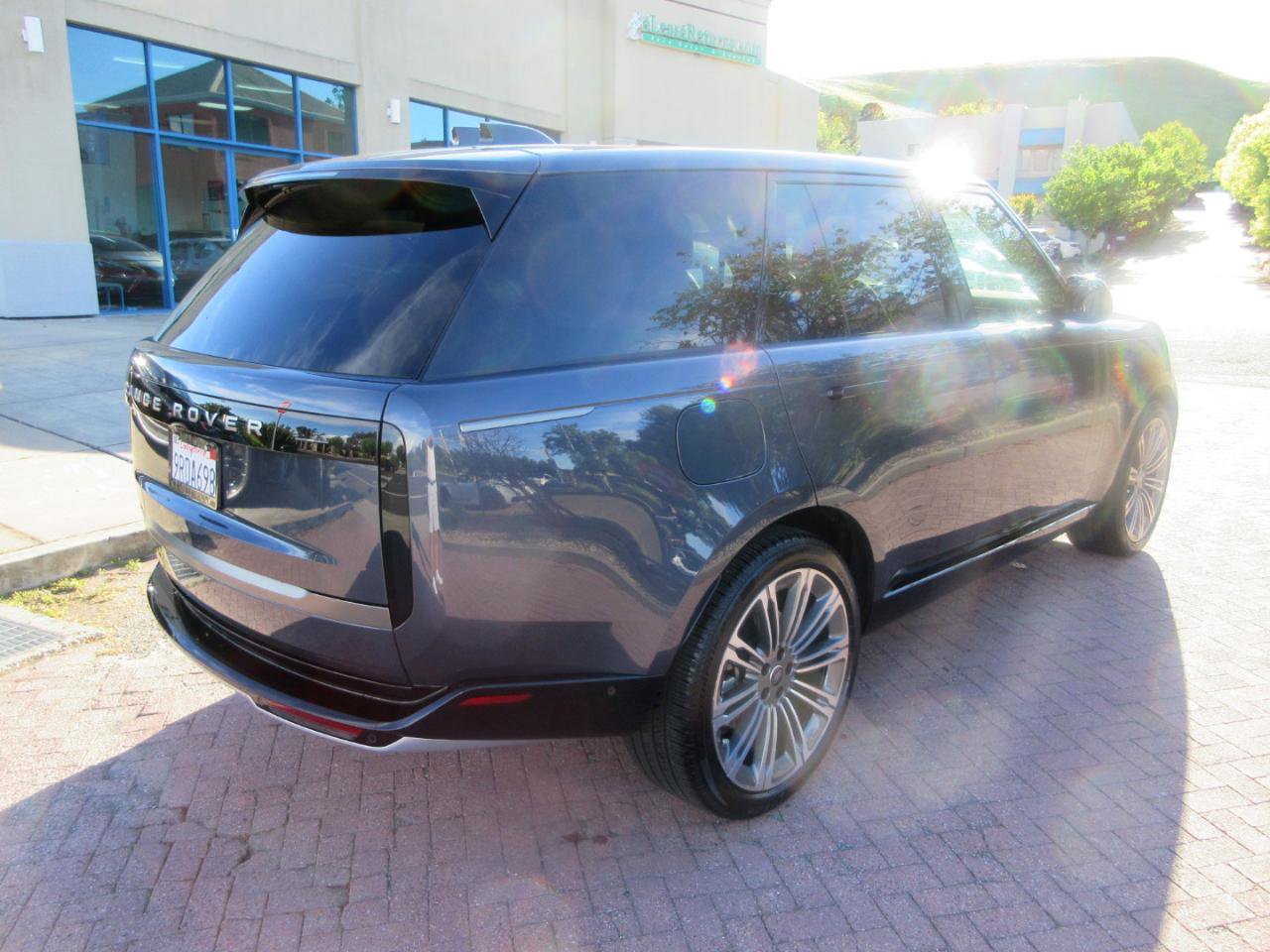 Used 2025 Land Rover Range Rover SE AWD/4WD image 82