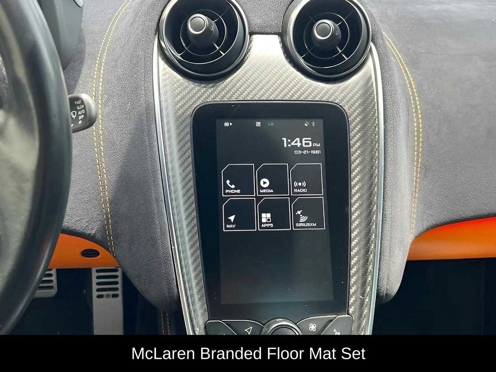 Used 2018 McLaren 570S Spider image 19