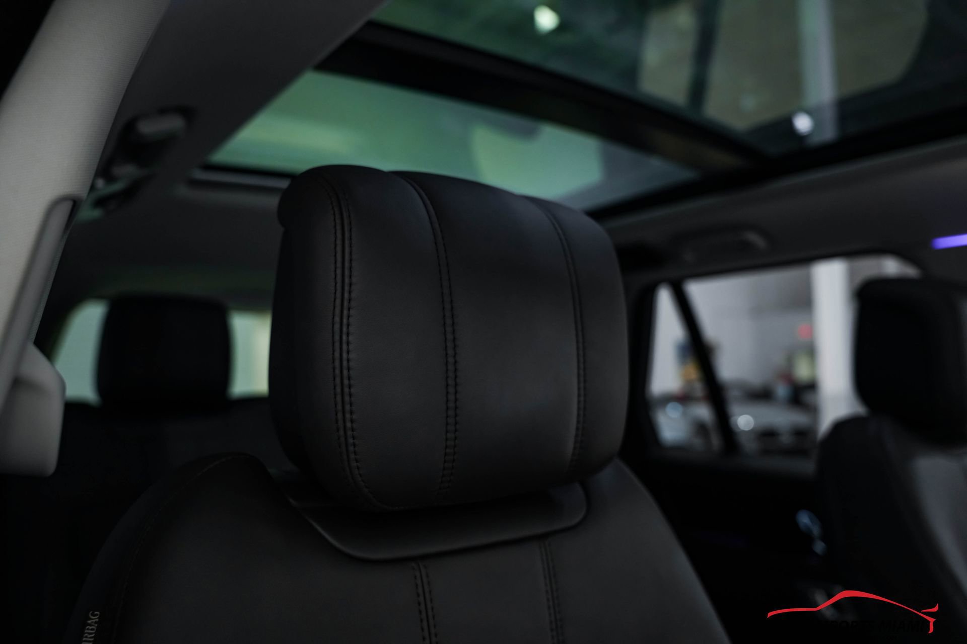 Used 2022 Land Rover Range Rover Westminster Edition image 45