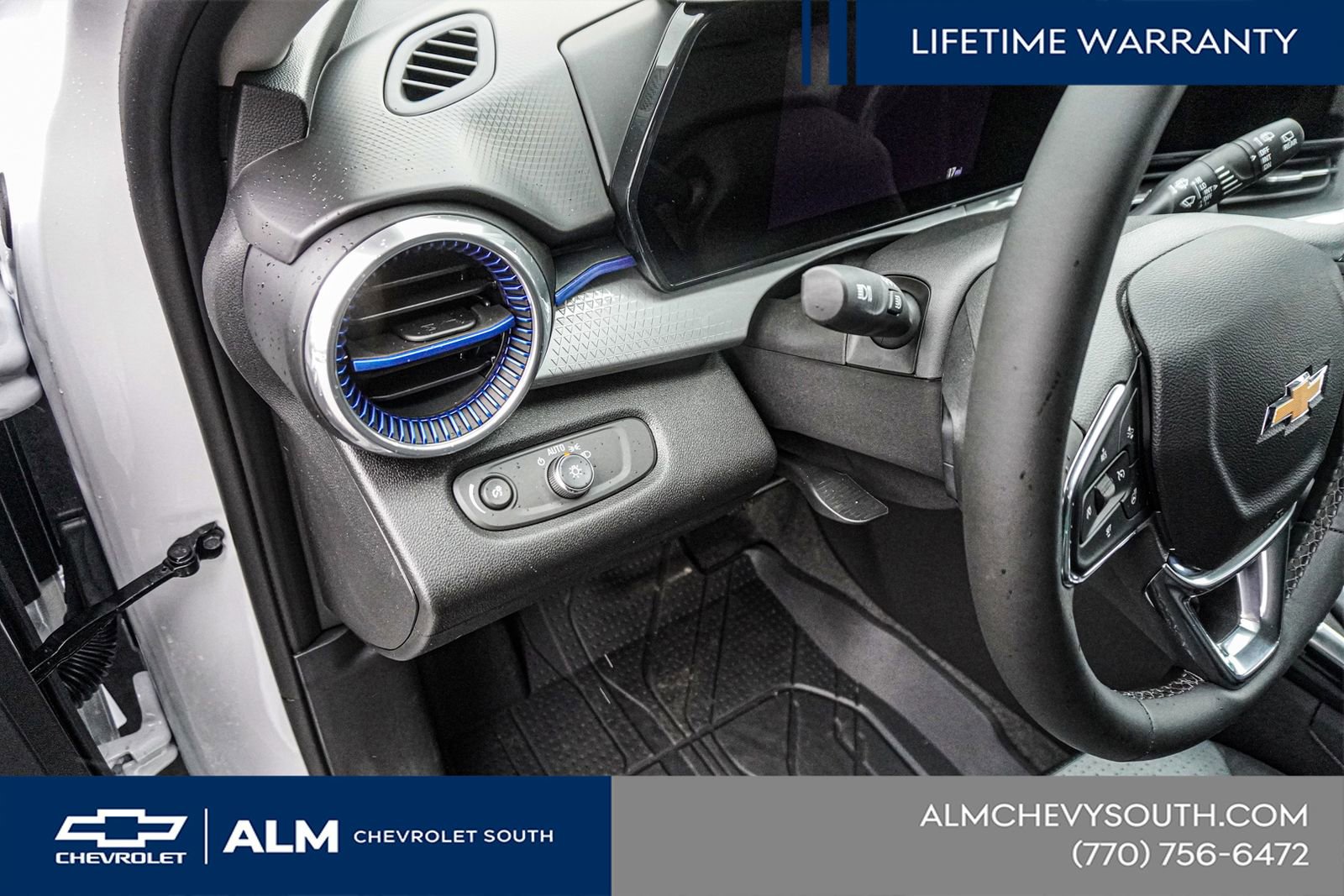 New 2025 Chevrolet Trax LT w/ Driver Confidence Package FWD image 33