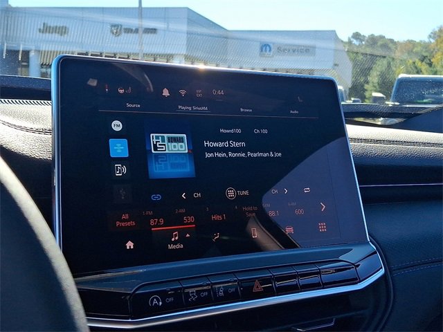 New 2026 Jeep Compass Latitude image 12