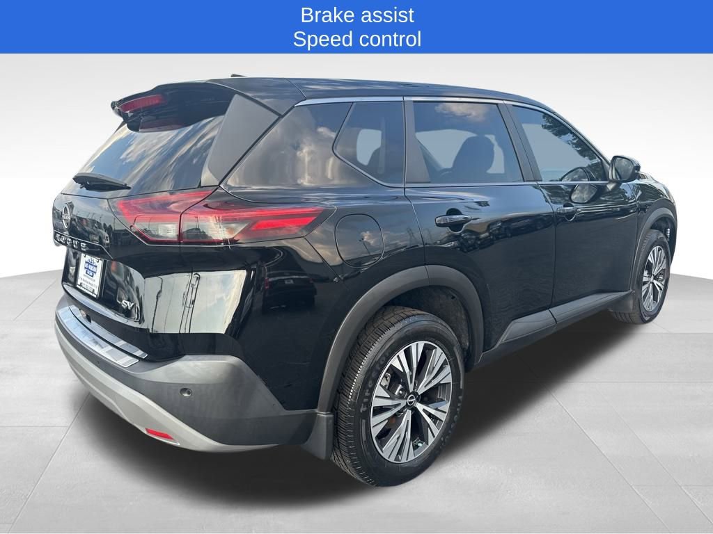 Used 2022 Nissan Rogue SV image 6