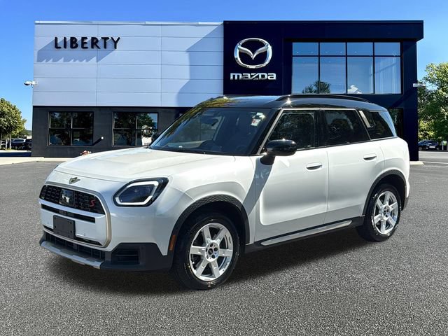 Used 2025 MINI Cooper Countryman S w/ Comfort Package Max AWD/4WD image 3