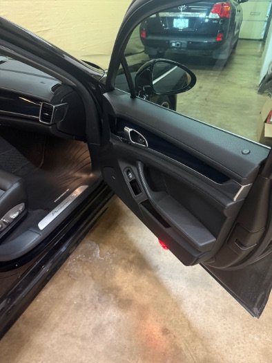 Used 2014 Porsche Panamera S RWD image 10