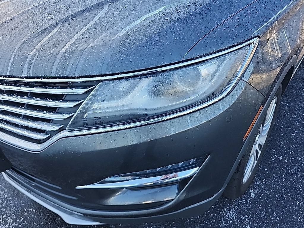 Used 2017 Lincoln MKC Reserve FWD image 8