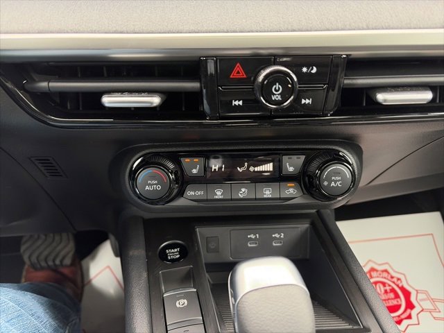 New 2026 Nissan Kicks SV w/ SV Premium Package image 24