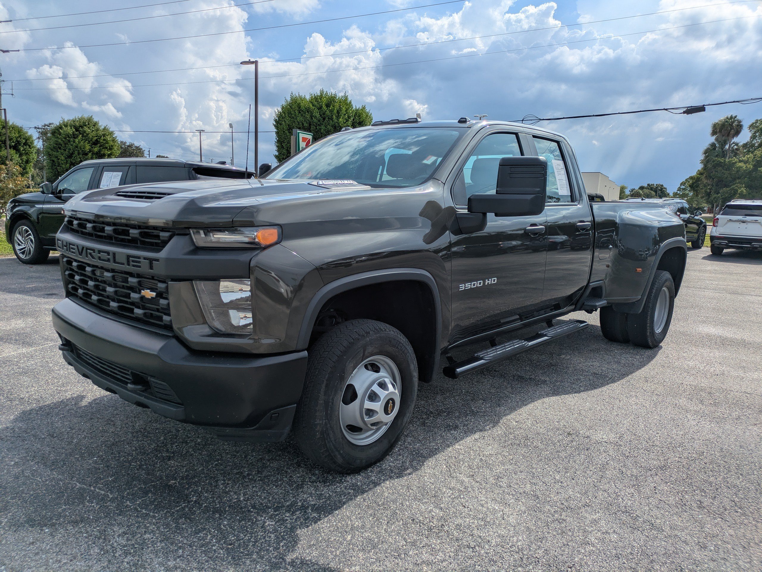 Used 2022 Chevrolet Silverado 3500 W/T AWD/4WD image 8