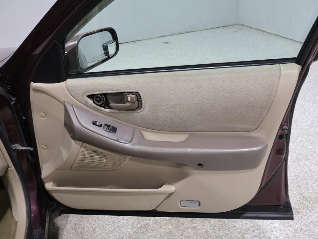 Used 1999 Toyota Avalon XL w/ PWR Seat Pkg FWD image 25