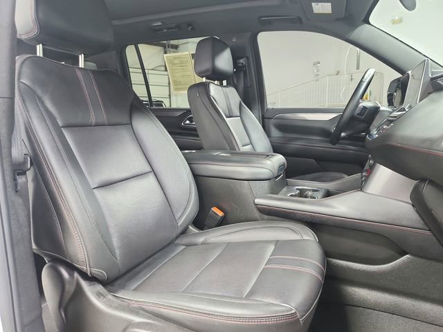 Used 2024 Chevrolet Suburban RST w/ Luxury Package AWD/4WD image 49