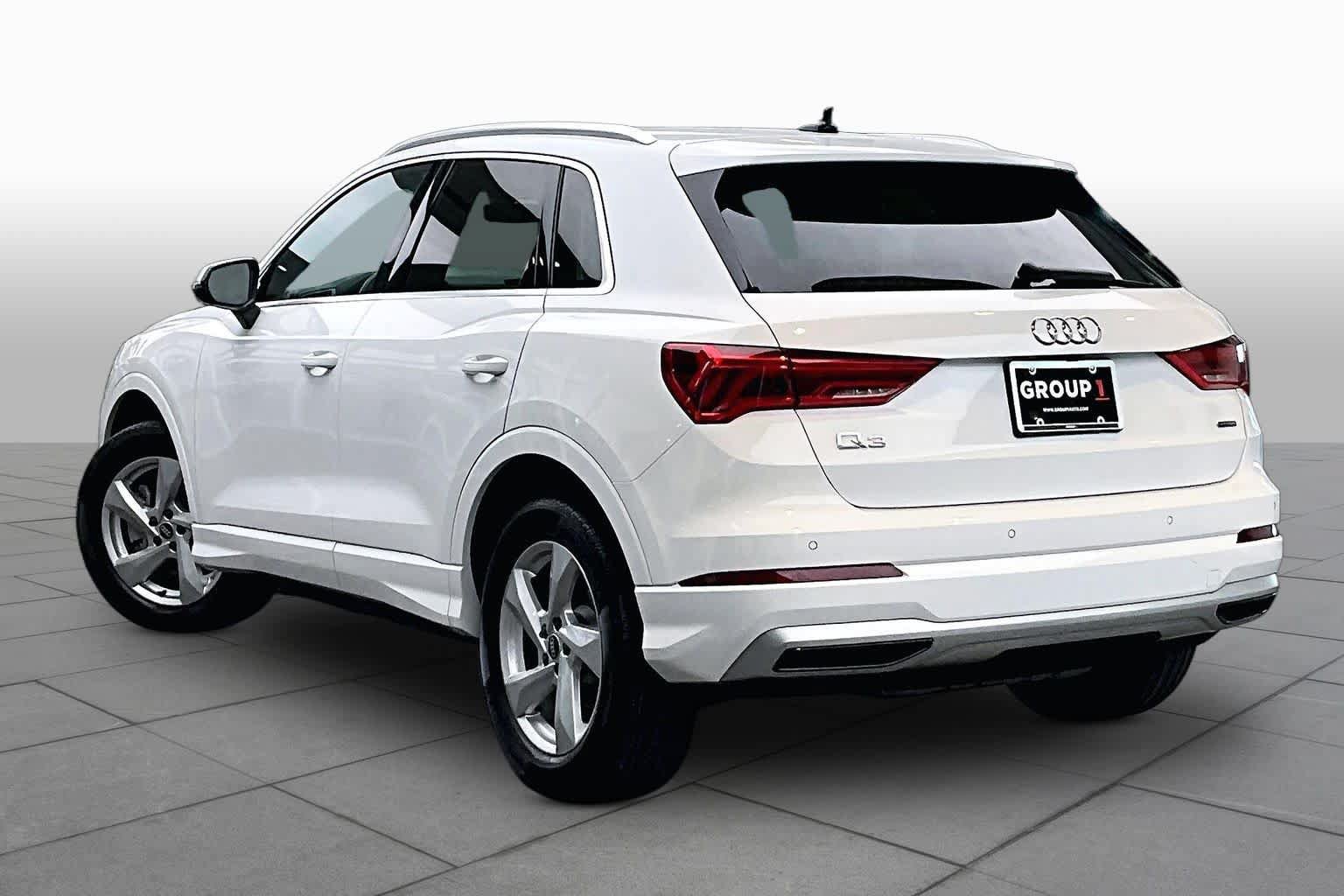 Used 2021 Audi Q3 2.0T Premium w/ Convenience Package AWD/4WD image 12