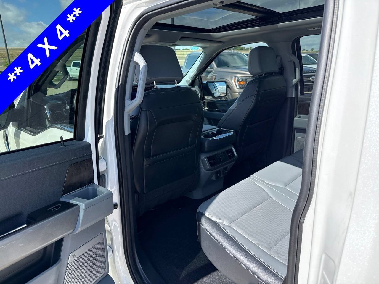 Used 2023 Ford F150 Lariat w/ Equipment Group 502A High AWD/4WD image 8