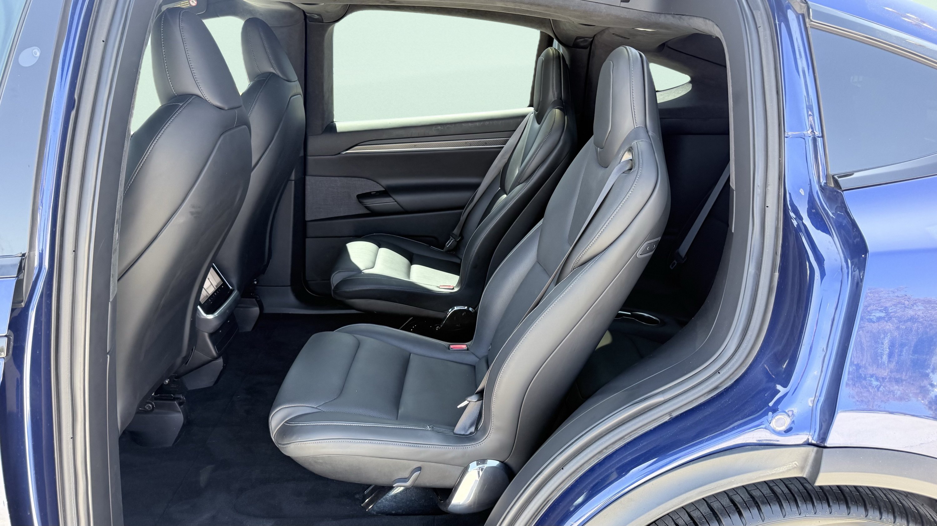 Used 2022 Tesla Model X Plaid AWD/4WD image 33