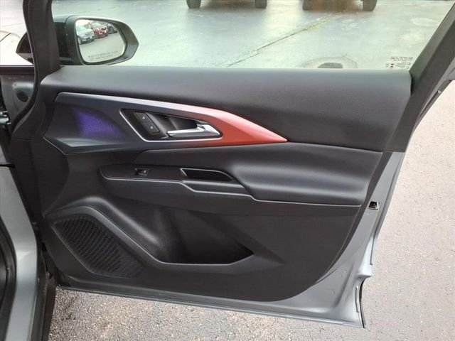 Used 2024 Chevrolet Equinox EV RS image 27