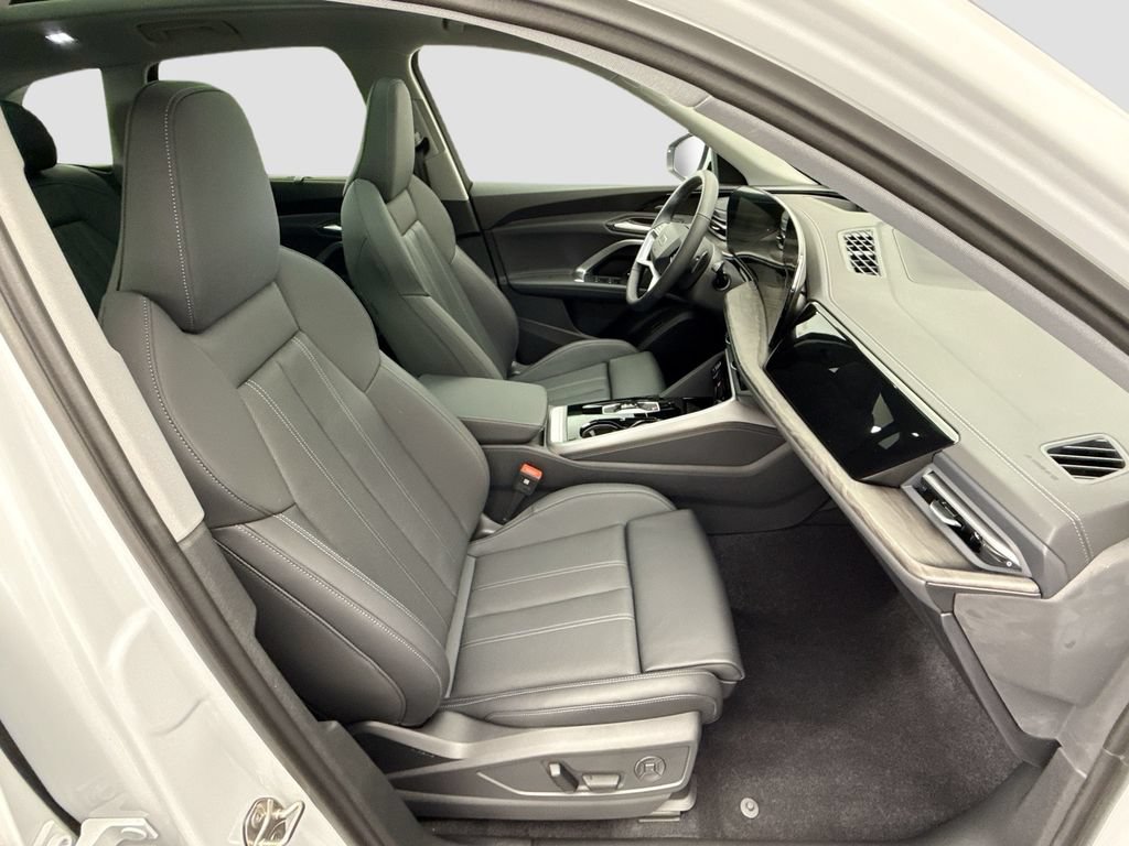 Used 2025 Audi Q5 Premium Plus AWD/4WD image 21