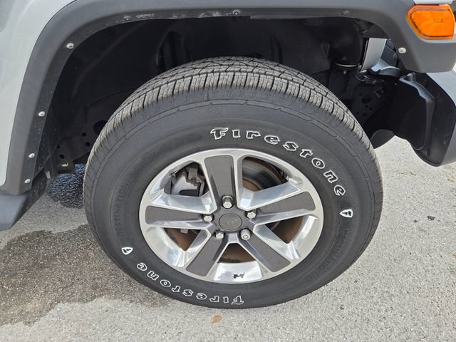 Used 2022 Jeep Wrangler Unlimited Sahara AWD/4WD image 18