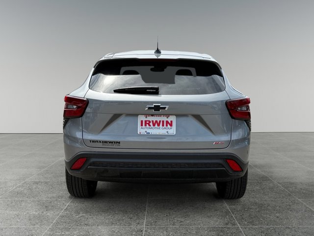 Certified 2024 Chevrolet Trax RS w/ Driver Confidence Package FWD image 4