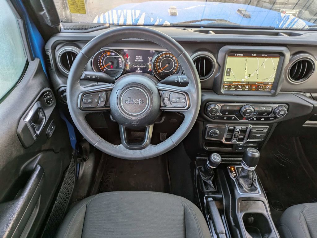 Used 2023 Jeep Wrangler Willys AWD/4WD image 17