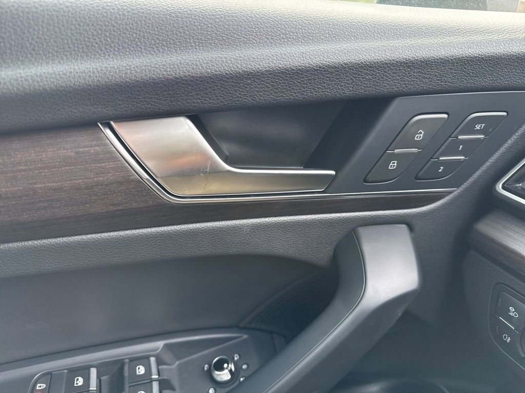 Used 2025 Audi Q5 2.0T Premium Plus image 11