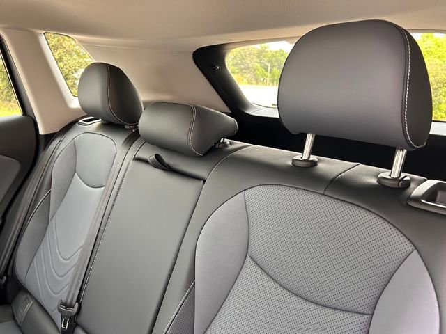 New 2026 Volkswagen Tiguan SE FWD image 20