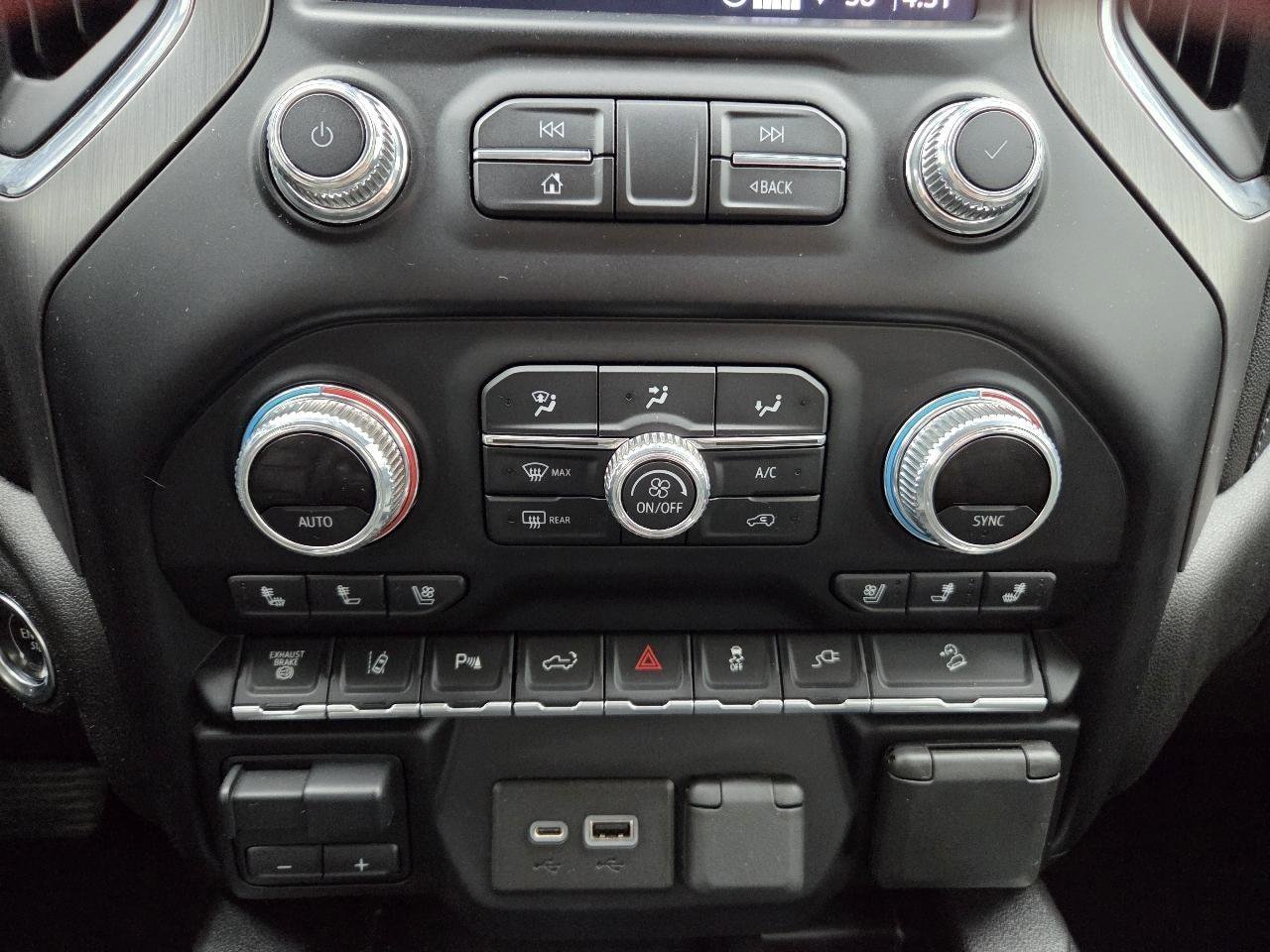 Used 2022 GMC Sierra 2500 Denali w/ Technology Package image 23