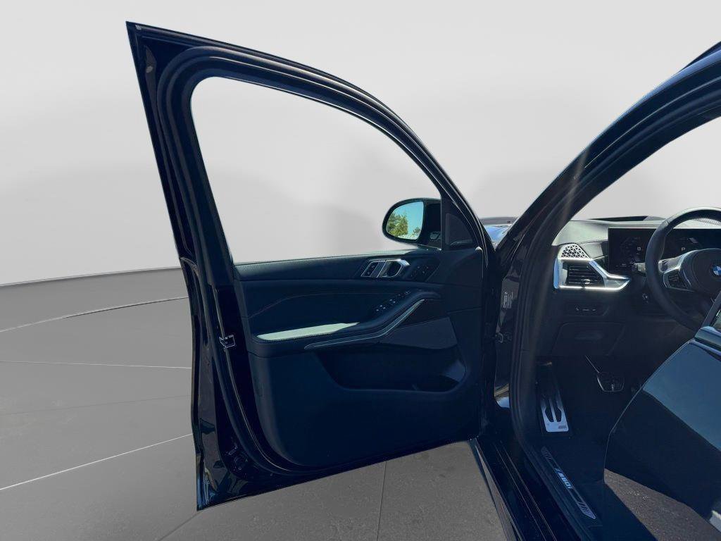 New 2026 BMW X5 M60i AWD/4WD image 11