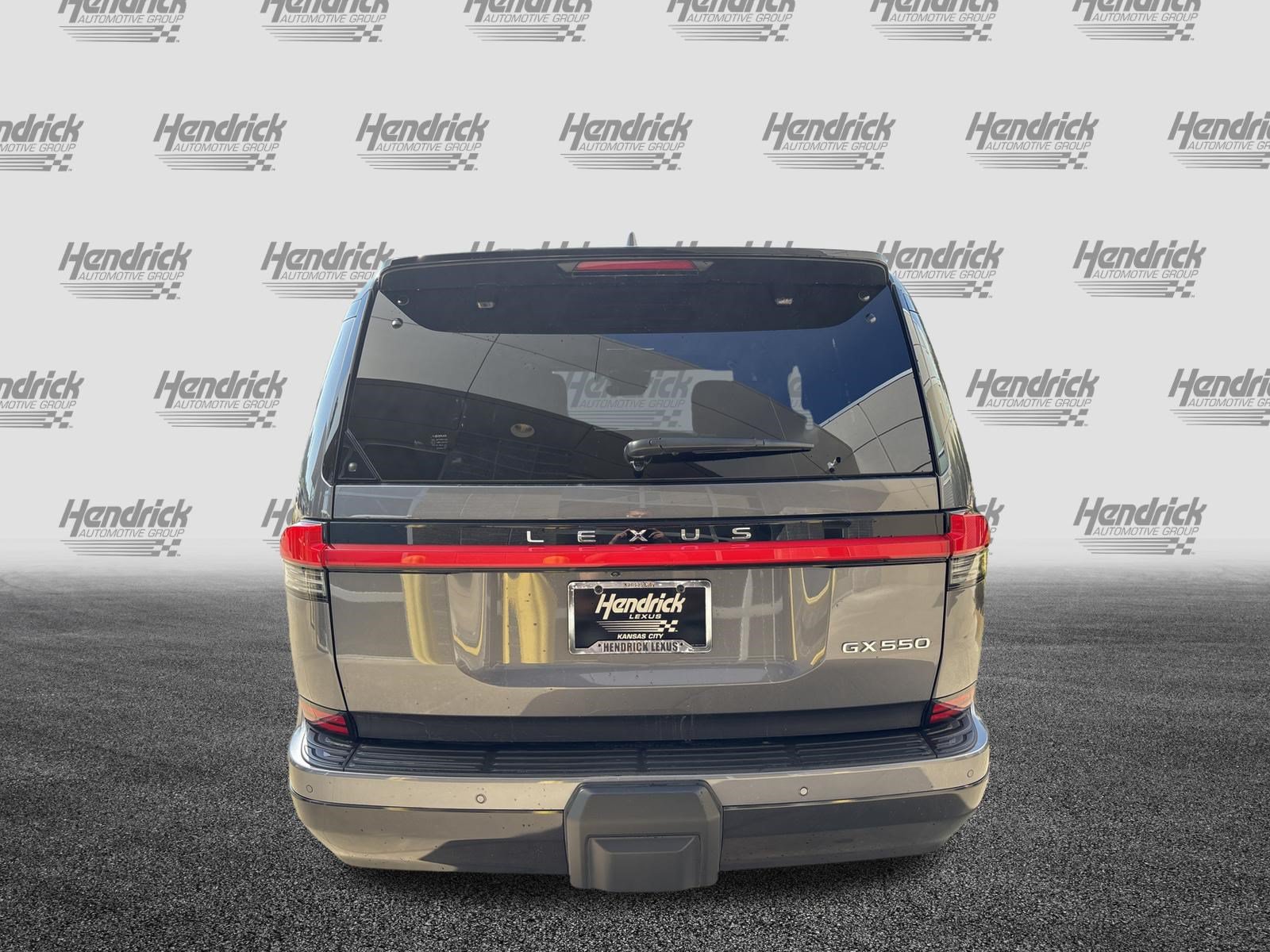 Used 2025 Lexus GX 550 w/ Cold Area Package AWD/4WD image 9