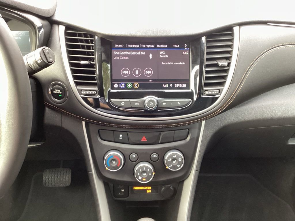 Used 2021 Chevrolet Trax LT w/ Premium Seat Package image 48