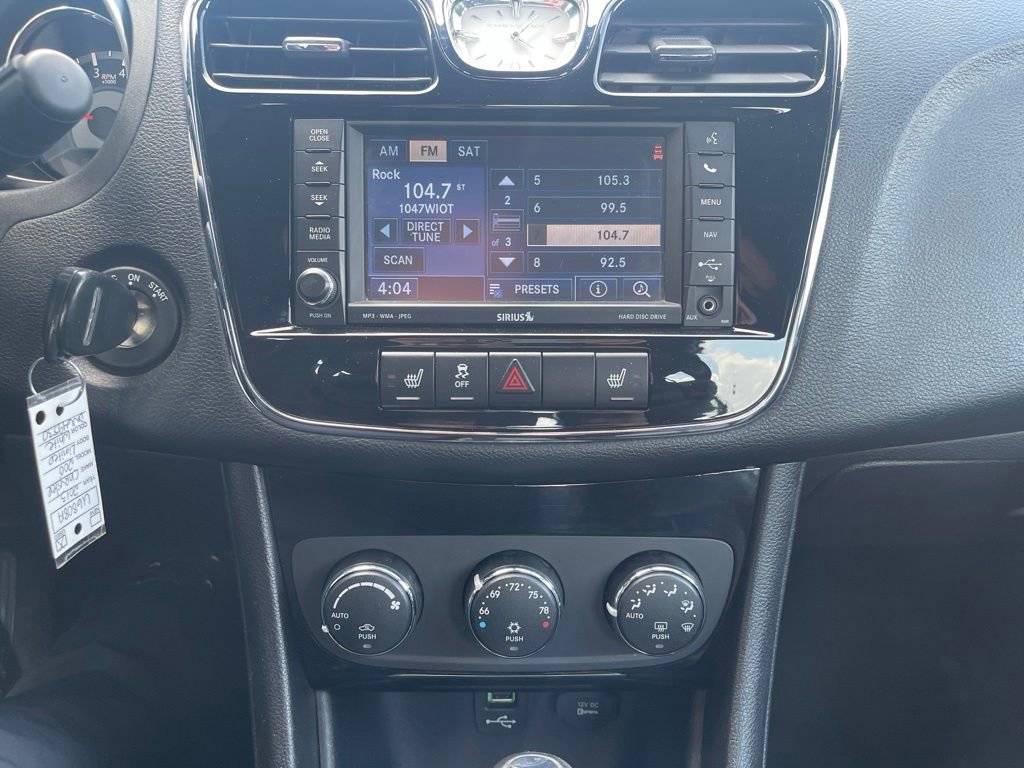 Used 2013 Chrysler 200 Limited w/ Sun/Sound Group image 12