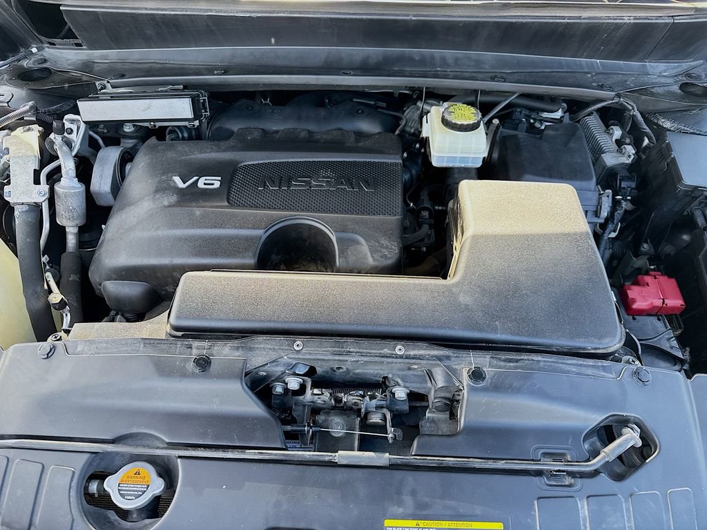 Used 2020 Nissan Pathfinder S image 29