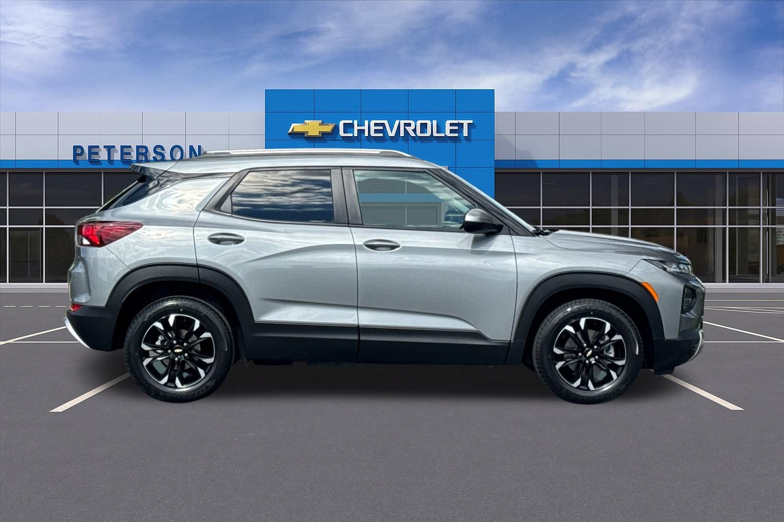Certified 2023 Chevrolet TrailBlazer LT FWD image 3