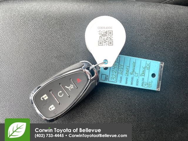 Used 2024 Chevrolet Equinox LT FWD image 16