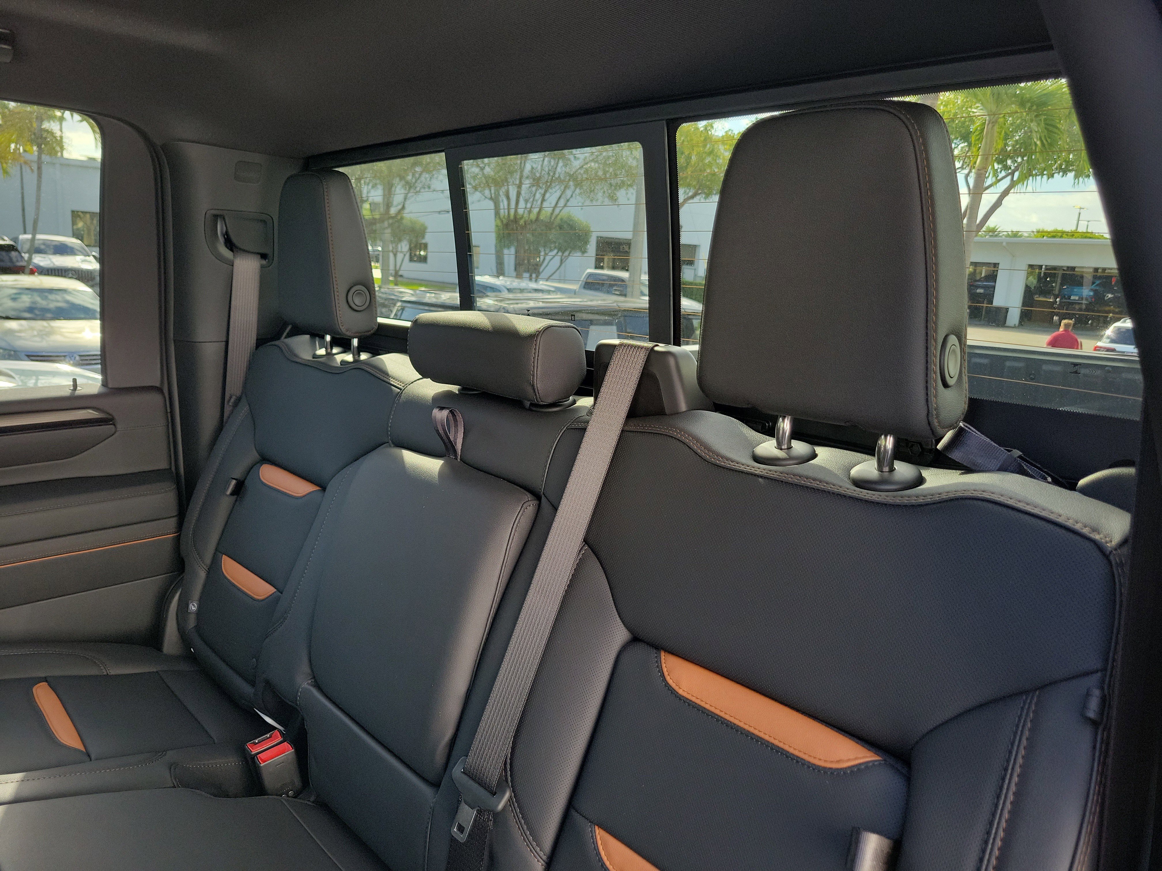 New 2026 GMC Sierra 2500 AT4 w/ AT4 Premium Plus Package image 12