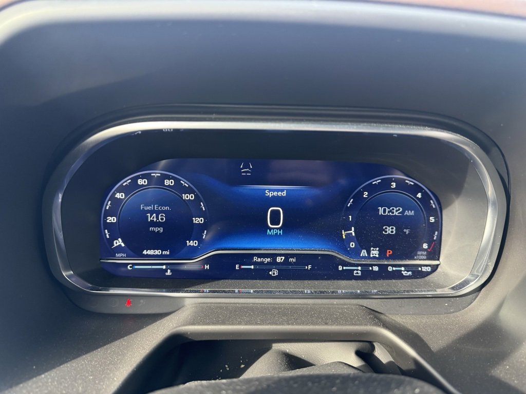 Used 2024 Chevrolet Tahoe High Country image 11