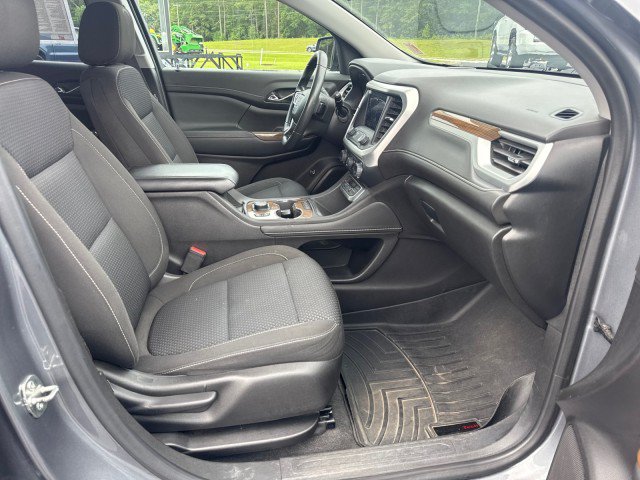 Used 2022 GMC Acadia SLE w/ Driver Convenience Package FWD image 9