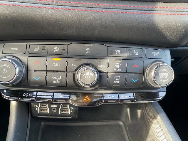 Used 2024 Dodge Durango GT image 22