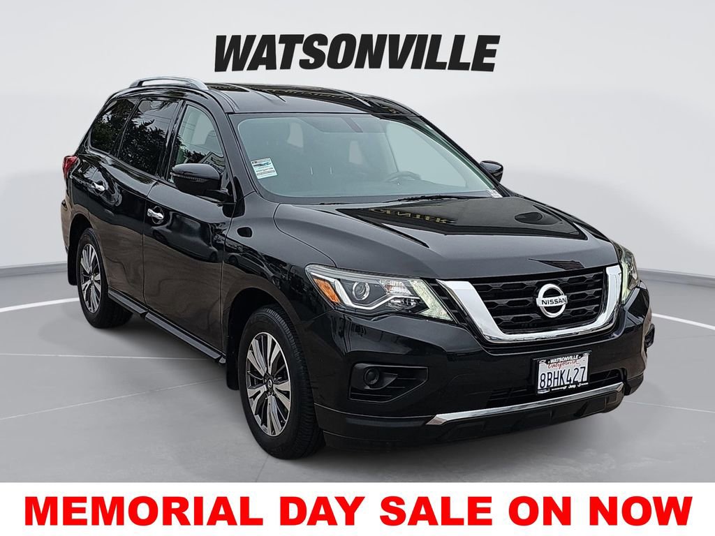 Used 2017 Nissan Pathfinder S
