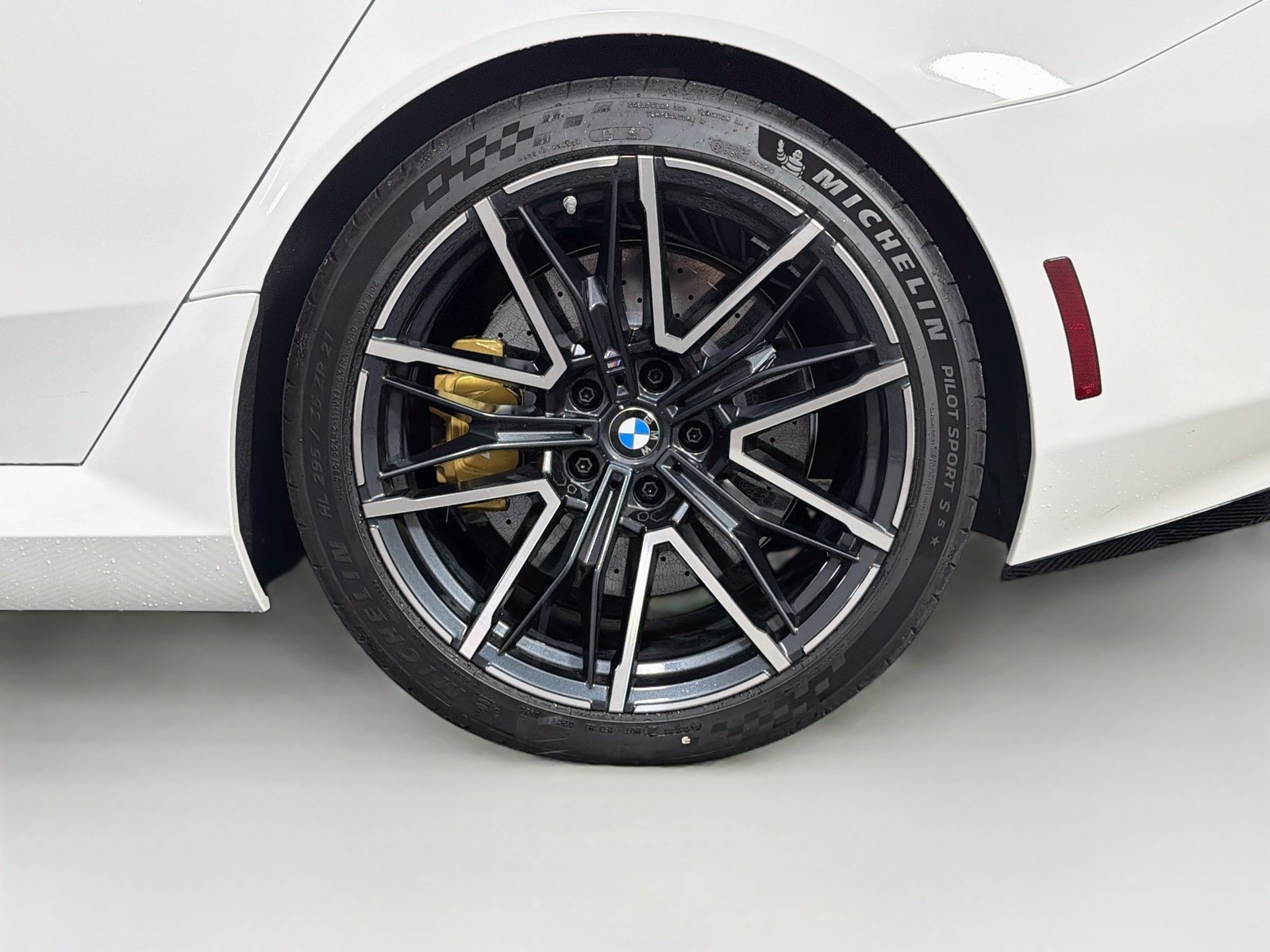 Used 2027 BMW M5 Touring AWD/4WD image 34