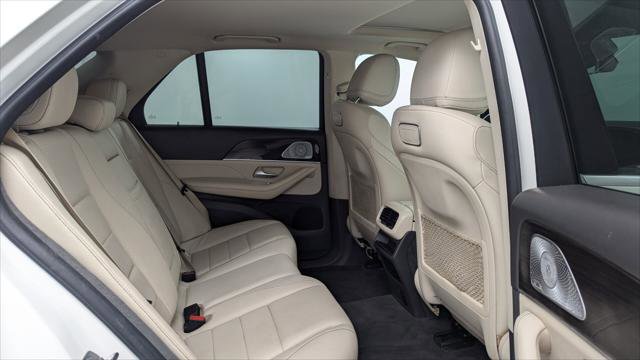 Used 2020 Mercedes-Benz GLE 350 w/ Premium Package image 19