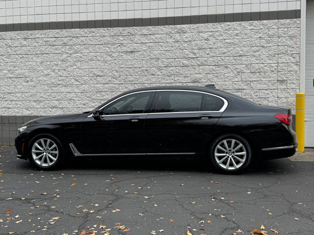 Used 2018 BMW 740i xDrive image 13