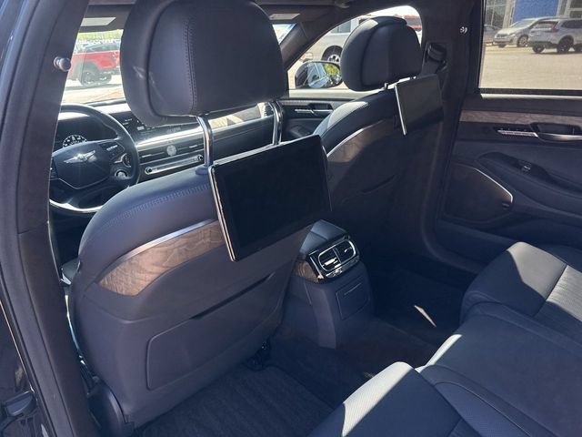 Used 2021 Genesis G90 5.0 Ultimate RWD image 25