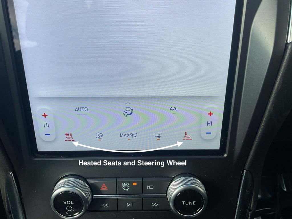 Used 2024 Ford Edge Titanium w/ Equipment Group 301A image 15