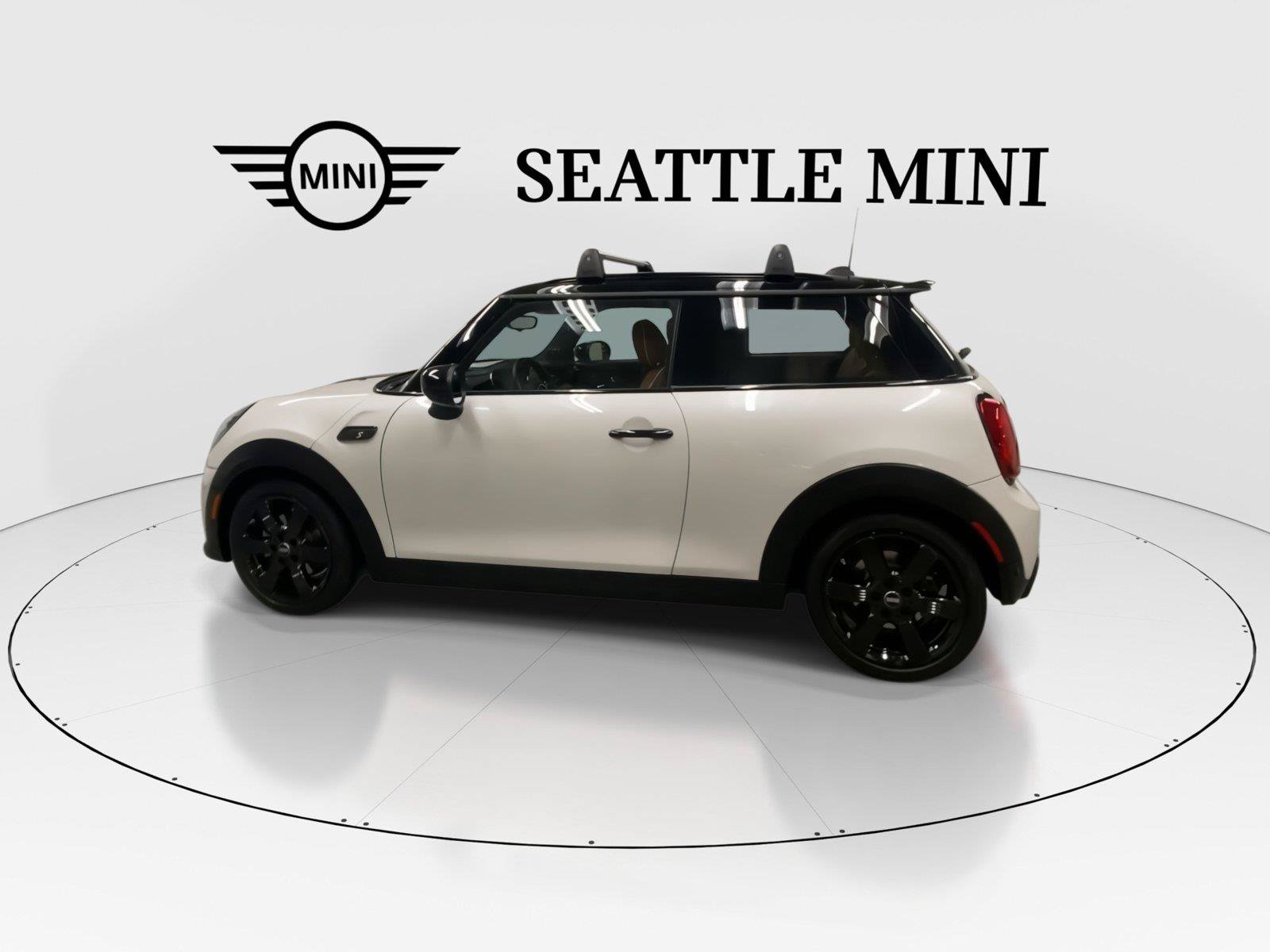 Used 2023 MINI Cooper SE FWD image 7